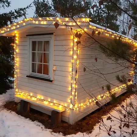 A Romantic By The Feriehus Hemnes